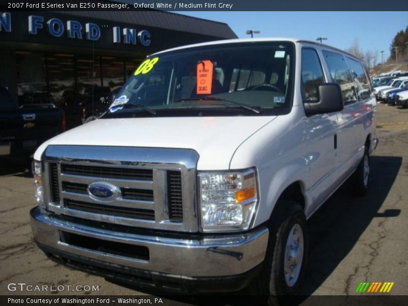 Oxford White / Medium Flint Grey 2007 Ford E Series Van E250 Passenger