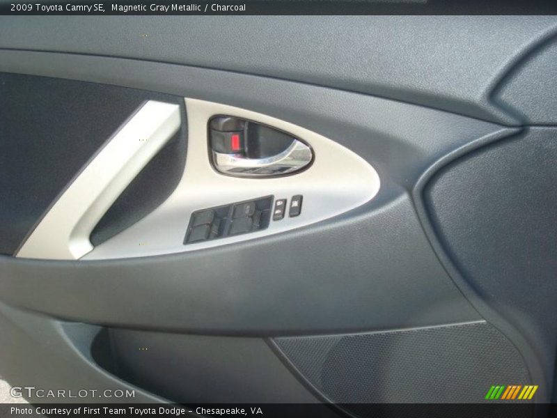 Magnetic Gray Metallic / Charcoal 2009 Toyota Camry SE