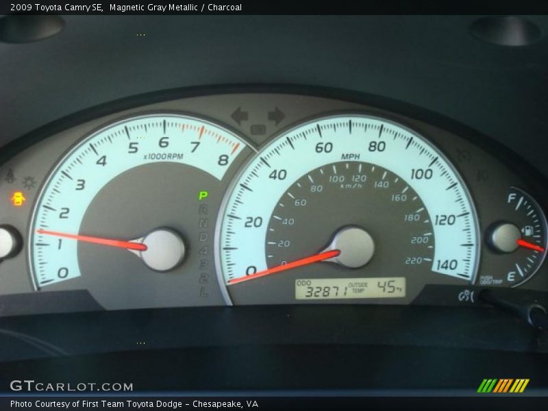 Magnetic Gray Metallic / Charcoal 2009 Toyota Camry SE