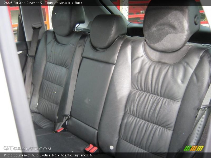 Titanium Metallic / Black 2006 Porsche Cayenne S