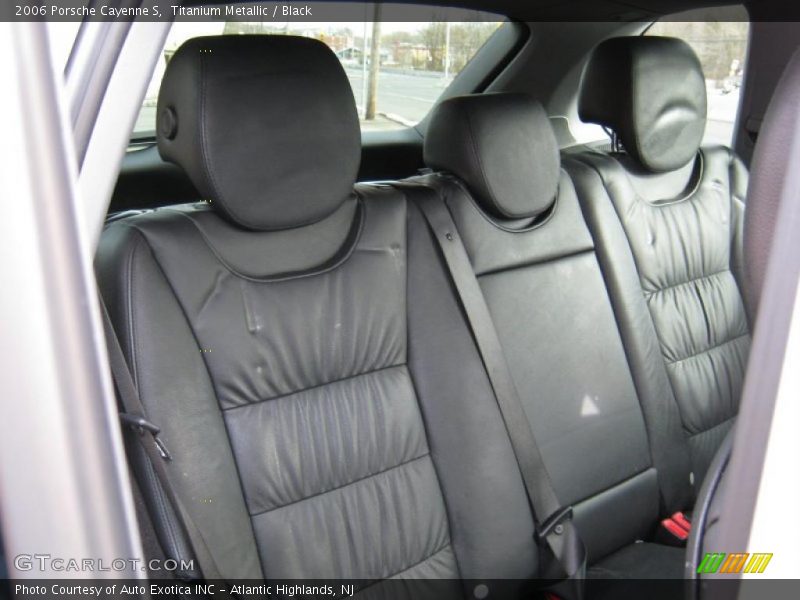 Titanium Metallic / Black 2006 Porsche Cayenne S