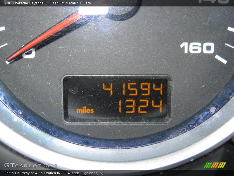Titanium Metallic / Black 2006 Porsche Cayenne S