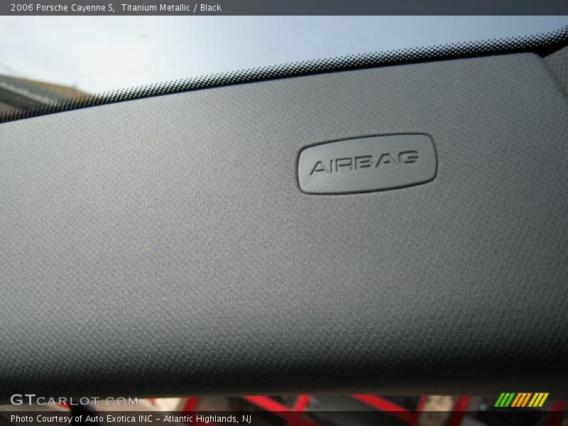 Titanium Metallic / Black 2006 Porsche Cayenne S
