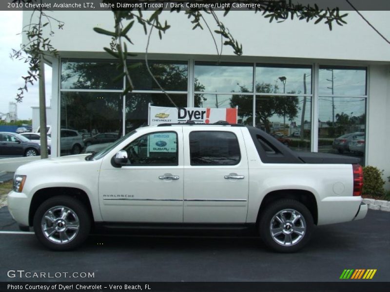 White Diamond Tricoat / Dark Cashmere/Light Cashmere 2010 Chevrolet Avalanche LTZ