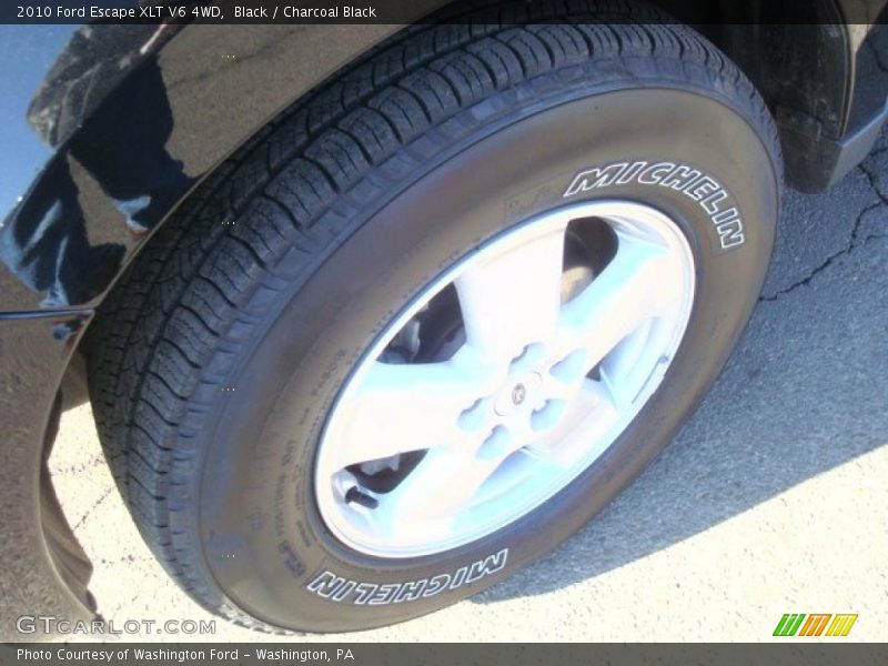 Black / Charcoal Black 2010 Ford Escape XLT V6 4WD
