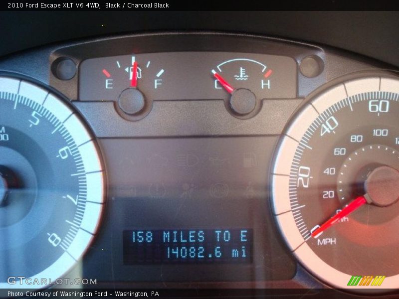 Black / Charcoal Black 2010 Ford Escape XLT V6 4WD