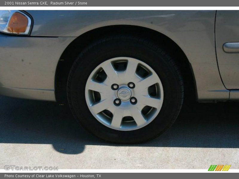 Radium Silver / Stone 2001 Nissan Sentra GXE