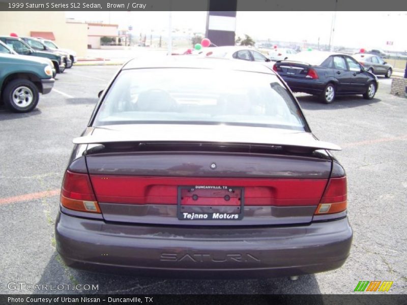 Brown / Gray 1999 Saturn S Series SL2 Sedan