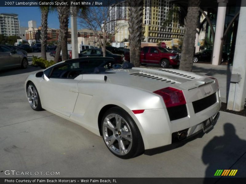 Pearl White / Blue 2007 Lamborghini Gallardo Spyder