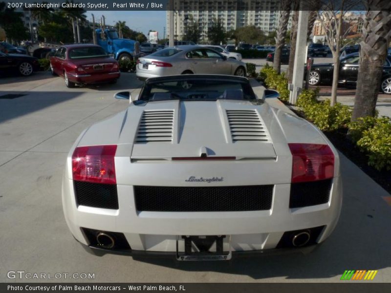 Pearl White / Blue 2007 Lamborghini Gallardo Spyder