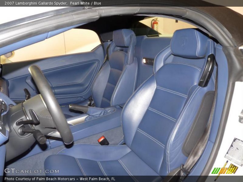  2007 Gallardo Spyder Blue Interior