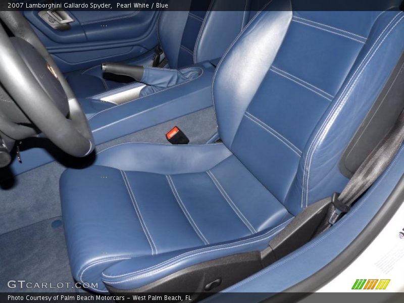  2007 Gallardo Spyder Blue Interior