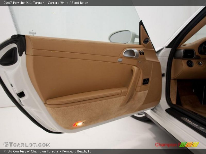 Carrara White / Sand Beige 2007 Porsche 911 Targa 4