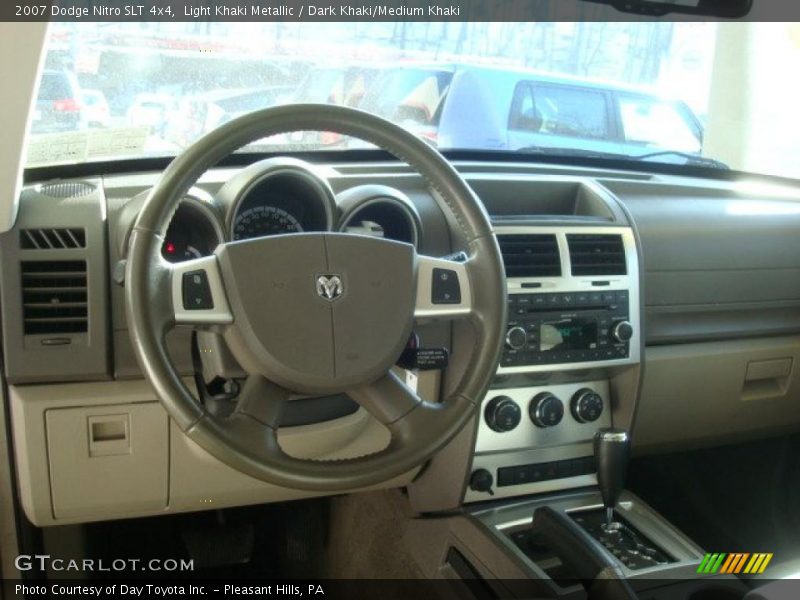 Light Khaki Metallic / Dark Khaki/Medium Khaki 2007 Dodge Nitro SLT 4x4
