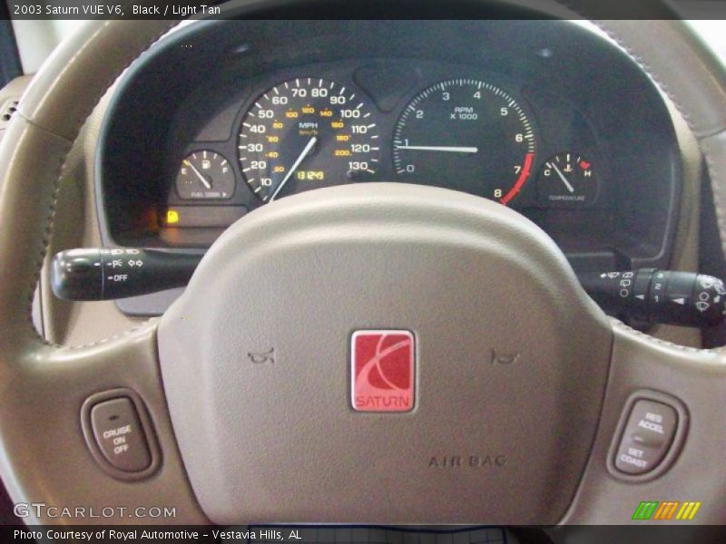 Black / Light Tan 2003 Saturn VUE V6
