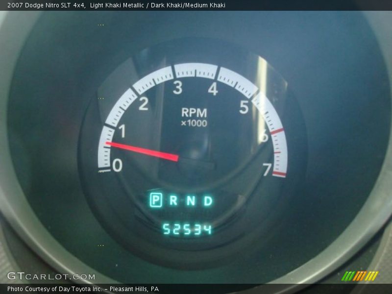 Light Khaki Metallic / Dark Khaki/Medium Khaki 2007 Dodge Nitro SLT 4x4