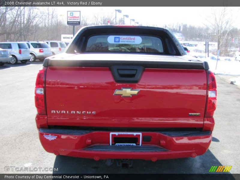 Victory Red / Ebony 2008 Chevrolet Avalanche LT 4x4