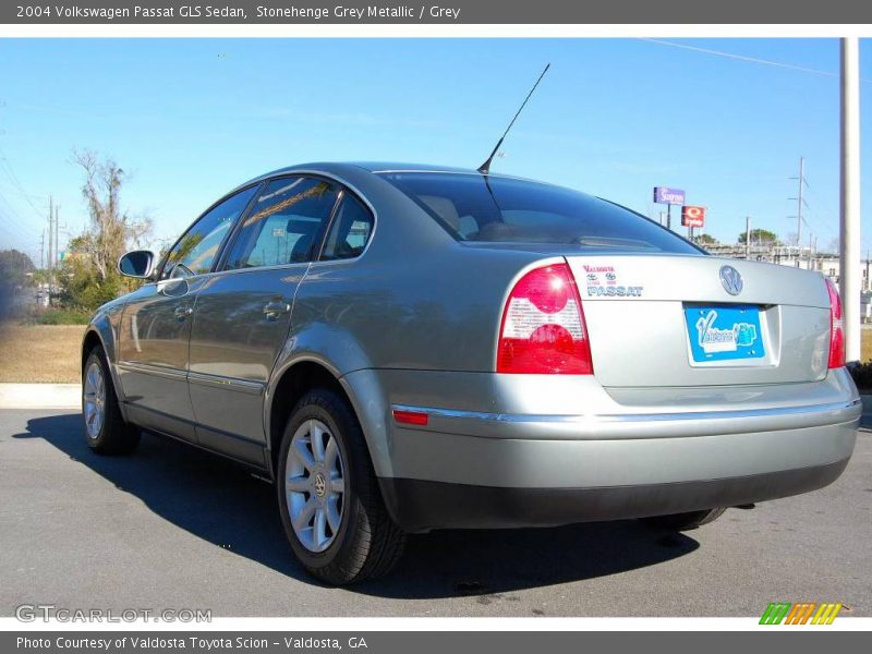 Stonehenge Grey Metallic / Grey 2004 Volkswagen Passat GLS Sedan