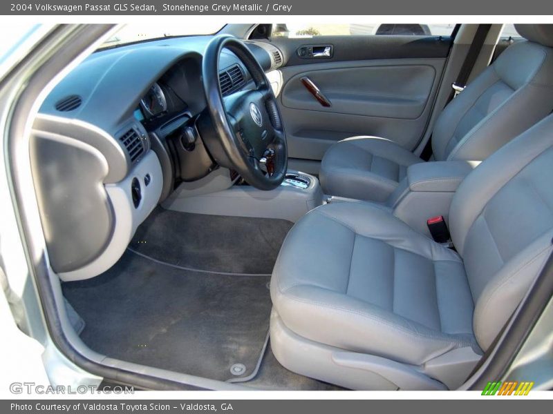 Stonehenge Grey Metallic / Grey 2004 Volkswagen Passat GLS Sedan