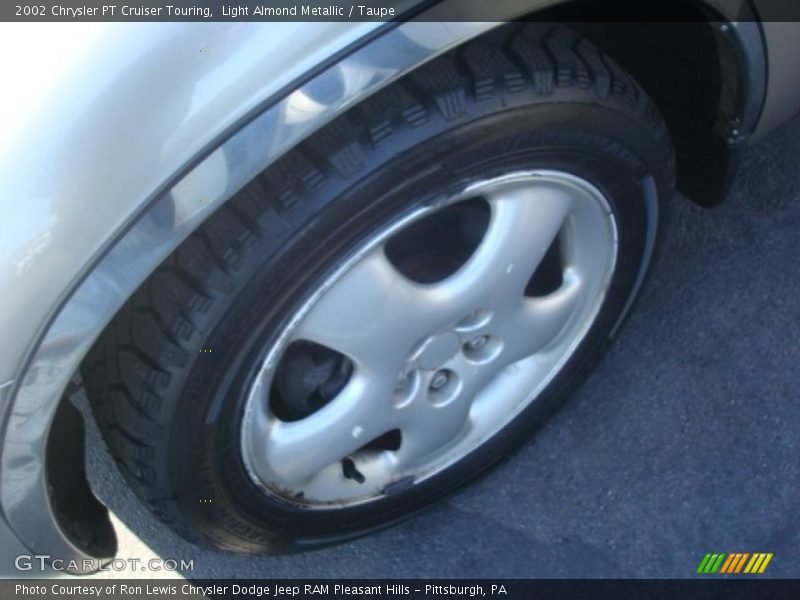 Light Almond Metallic / Taupe 2002 Chrysler PT Cruiser Touring