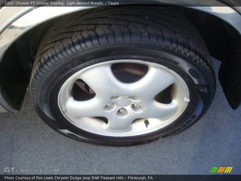 Light Almond Metallic / Taupe 2002 Chrysler PT Cruiser Touring