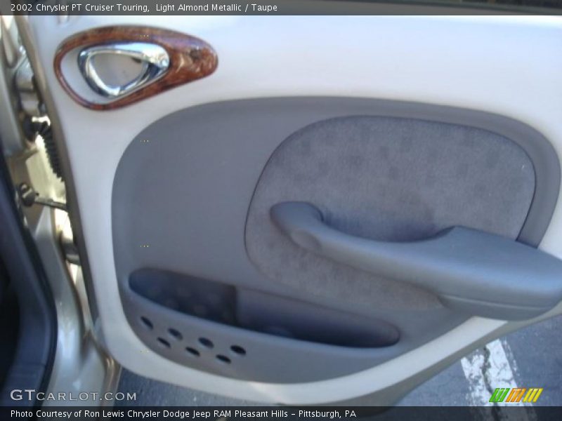 Light Almond Metallic / Taupe 2002 Chrysler PT Cruiser Touring