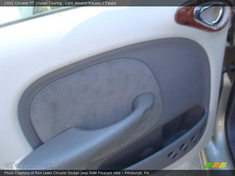 Light Almond Metallic / Taupe 2002 Chrysler PT Cruiser Touring