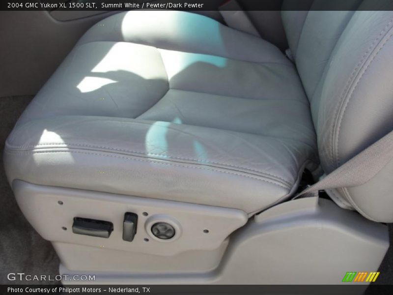 Summit White / Pewter/Dark Pewter 2004 GMC Yukon XL 1500 SLT