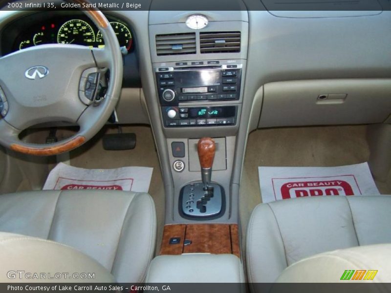 Golden Sand Metallic / Beige 2002 Infiniti I 35