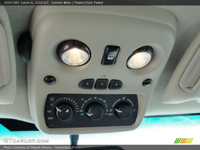 Summit White / Pewter/Dark Pewter 2004 GMC Yukon XL 1500 SLT
