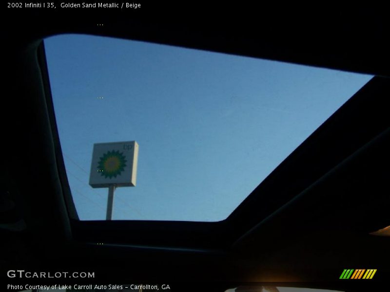 Golden Sand Metallic / Beige 2002 Infiniti I 35