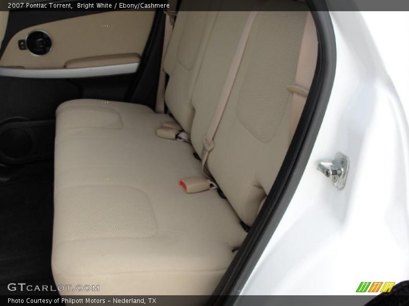 Bright White / Ebony/Cashmere 2007 Pontiac Torrent