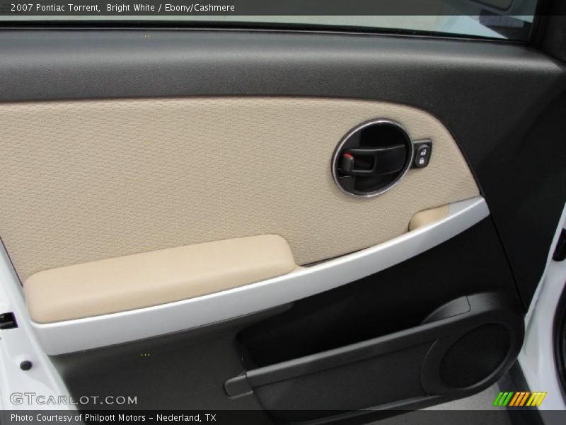 Bright White / Ebony/Cashmere 2007 Pontiac Torrent
