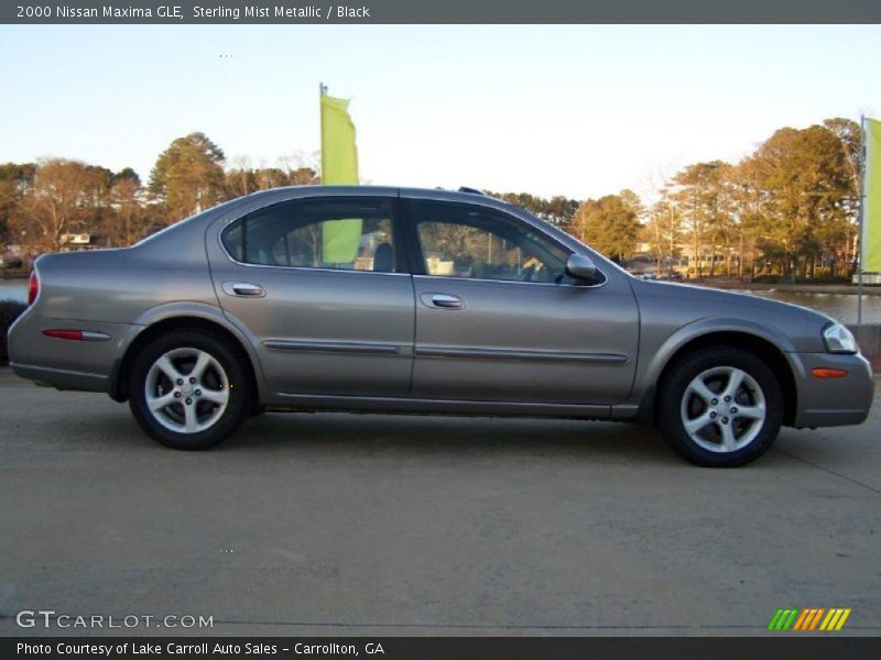 Sterling Mist Metallic / Black 2000 Nissan Maxima GLE
