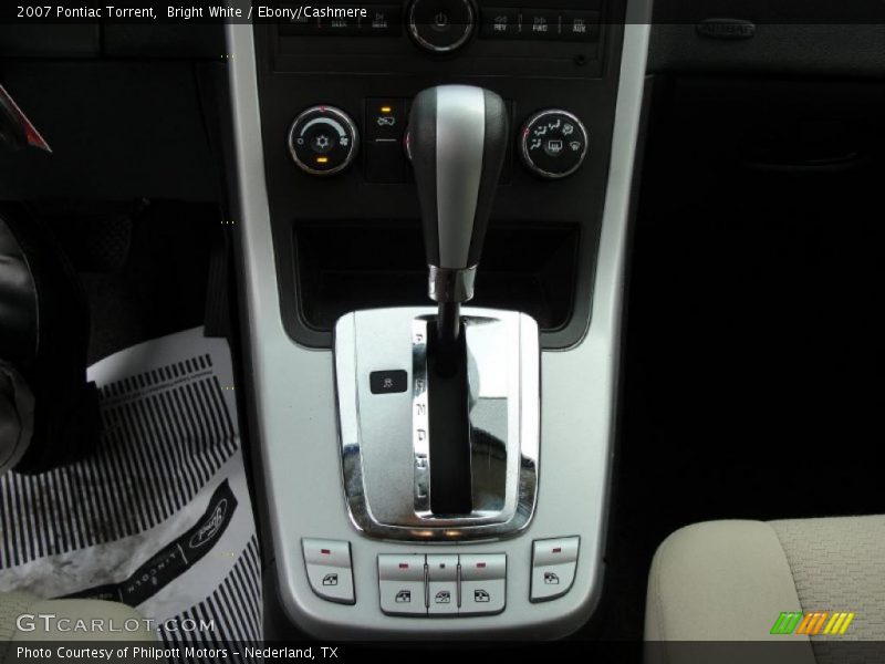 Bright White / Ebony/Cashmere 2007 Pontiac Torrent