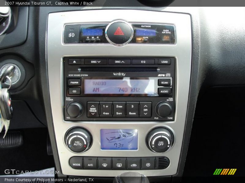 Captiva White / Black 2007 Hyundai Tiburon GT