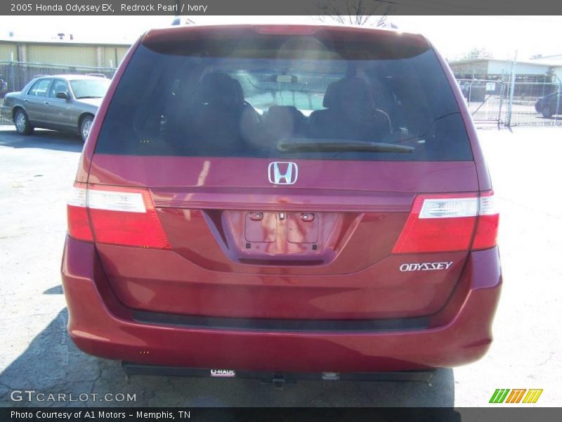 Redrock Pearl / Ivory 2005 Honda Odyssey EX