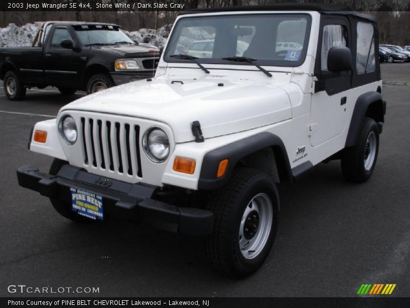 Stone White / Dark Slate Gray 2003 Jeep Wrangler SE 4x4