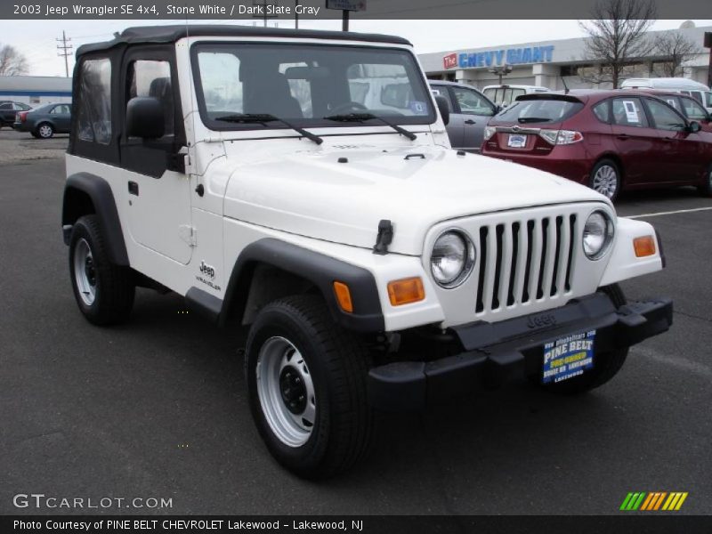 Stone White / Dark Slate Gray 2003 Jeep Wrangler SE 4x4