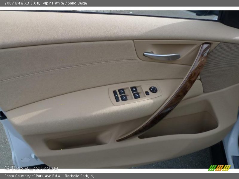 Alpine White / Sand Beige 2007 BMW X3 3.0si