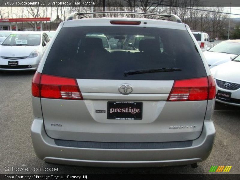 Silver Shadow Pearl / Stone 2005 Toyota Sienna LE