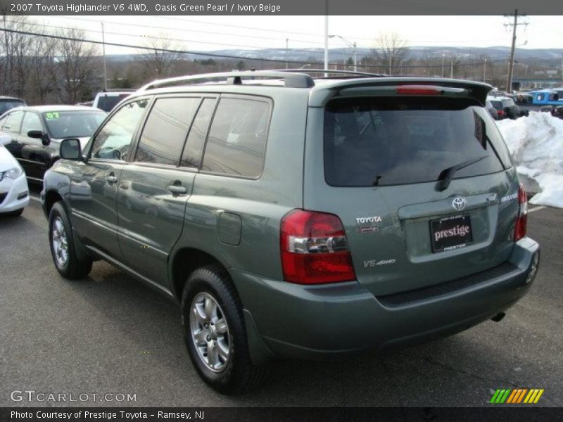 Oasis Green Pearl / Ivory Beige 2007 Toyota Highlander V6 4WD