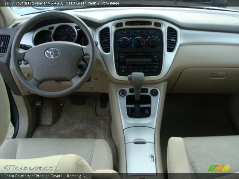 Oasis Green Pearl / Ivory Beige 2007 Toyota Highlander V6 4WD