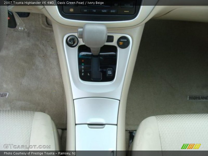 Oasis Green Pearl / Ivory Beige 2007 Toyota Highlander V6 4WD