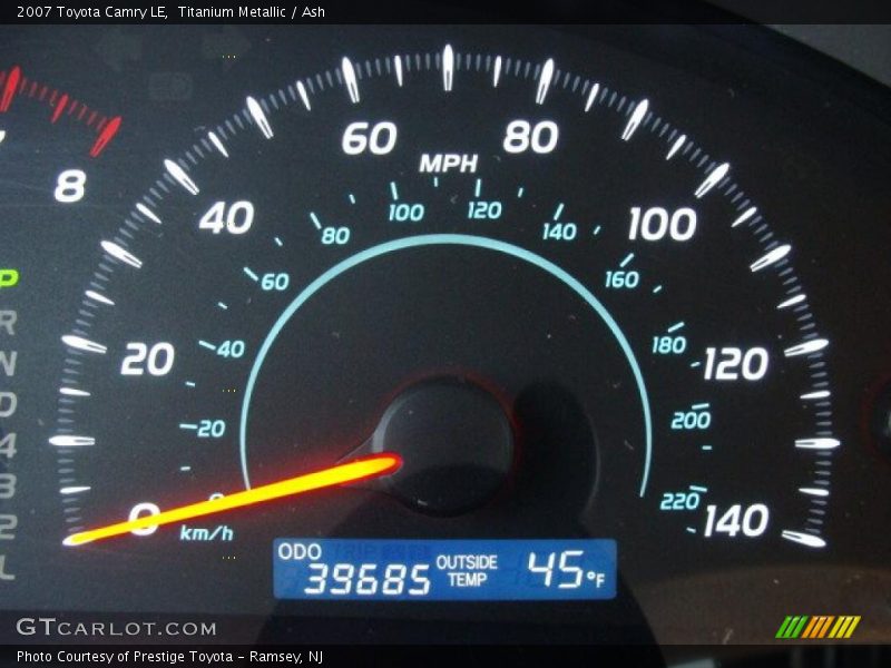 Titanium Metallic / Ash 2007 Toyota Camry LE