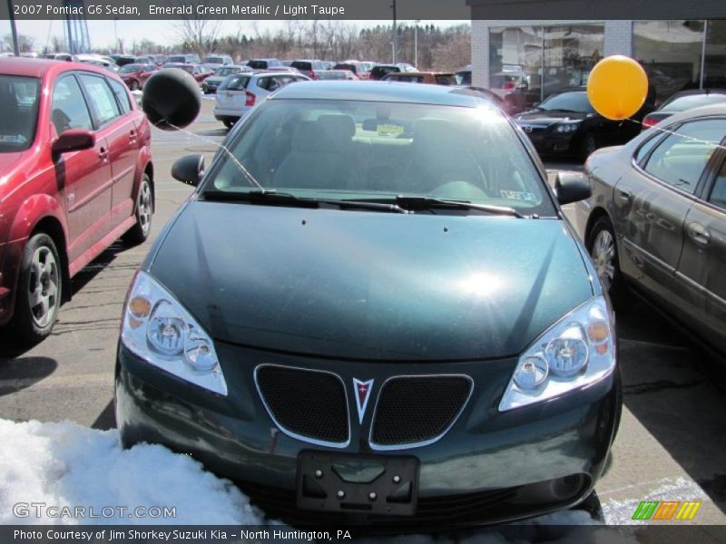 Emerald Green Metallic / Light Taupe 2007 Pontiac G6 Sedan