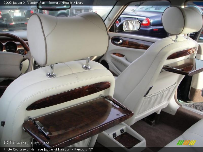 Emerald Metallic / Ivory 2002 Jaguar XJ Vanden Plas