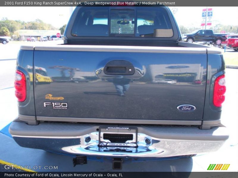 Deep Wedgewood Blue Metallic / Medium Parchment 2001 Ford F150 King Ranch SuperCrew 4x4