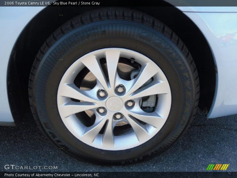 Sky Blue Pearl / Stone Gray 2006 Toyota Camry LE V6