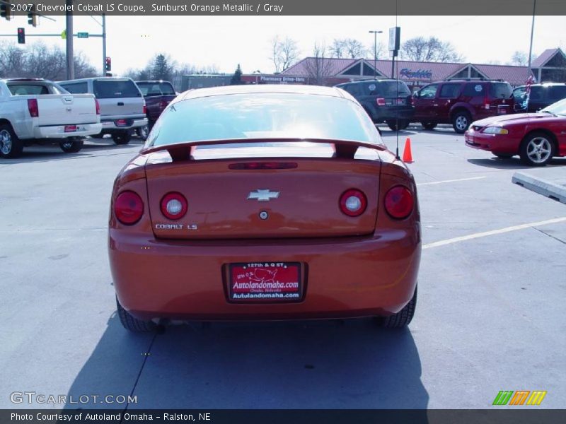 Sunburst Orange Metallic / Gray 2007 Chevrolet Cobalt LS Coupe
